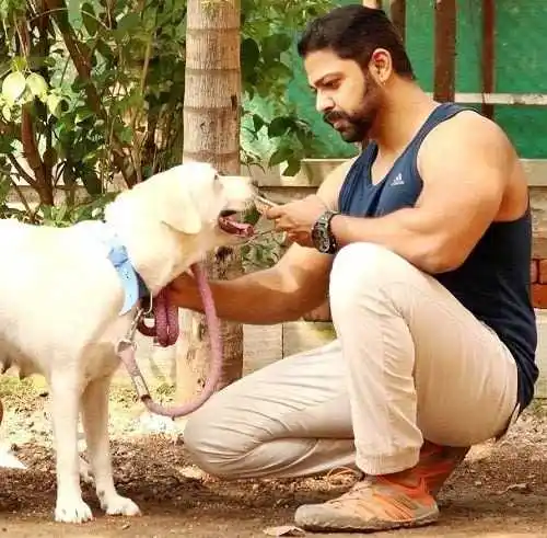 Devdatta Nage - Wiki, Biography, Net Worth, Career, Controversy, Family ...