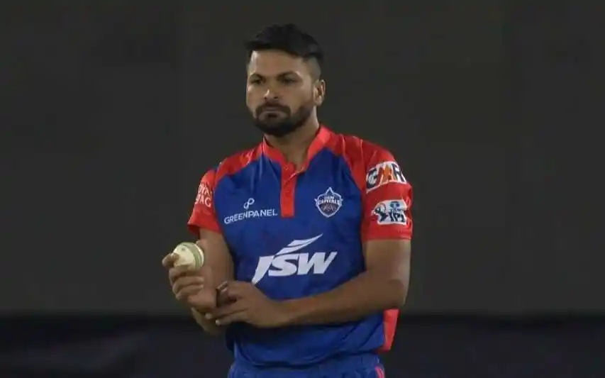 Mukesh Kumar - Cricketer, Biography, Age, Net Worth, Facts, Wickets, IPL